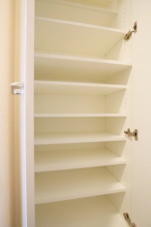 コンシェリア南青山の物件内観写真